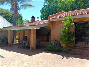 4 Bedroom Property for Sale in Wilkoppies North West